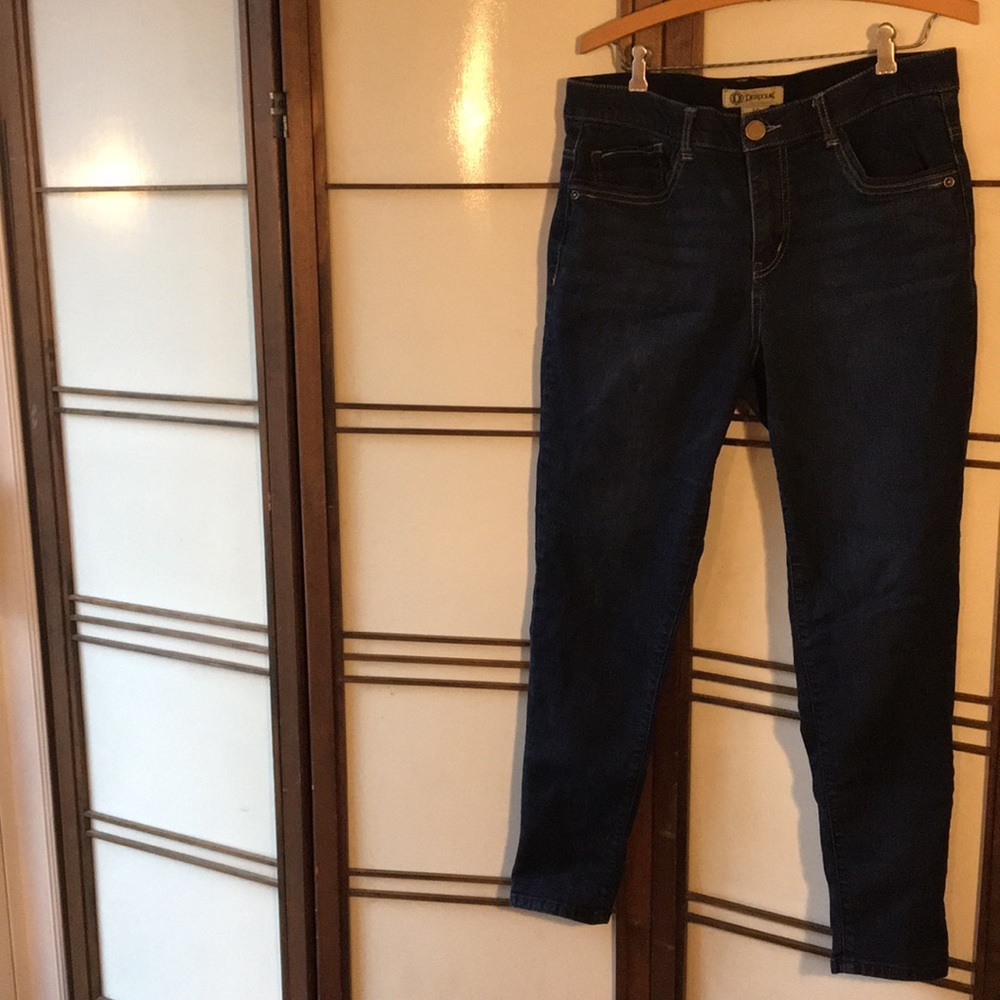 Democracy Dark-Wash Stretch Jeans